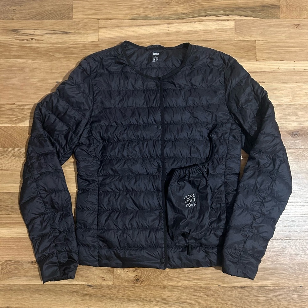 Uniqlo Black Puffer Jacket Lightweight Slim Fit